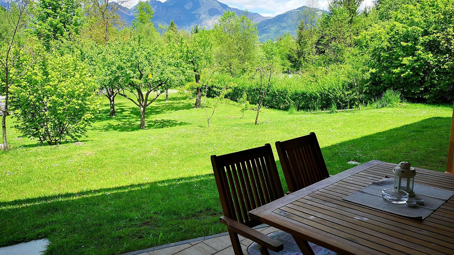 Pr'Fik Apartments Kranj 0*,